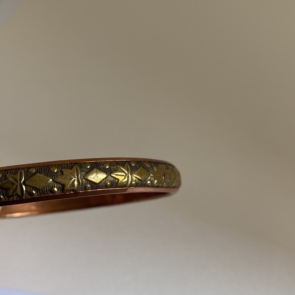 Vintage Copper Bangle - Picture 4 of 5